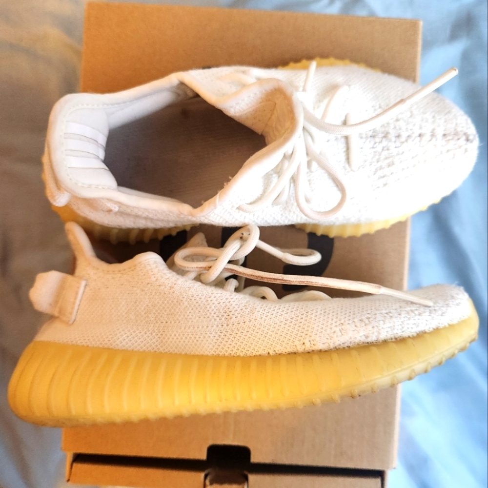 Yeezy Boost 350 Size 4